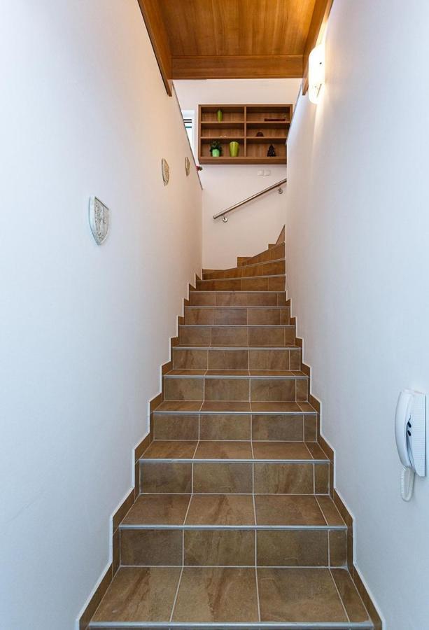 Apartment Adria 3 Malinska Luaran gambar